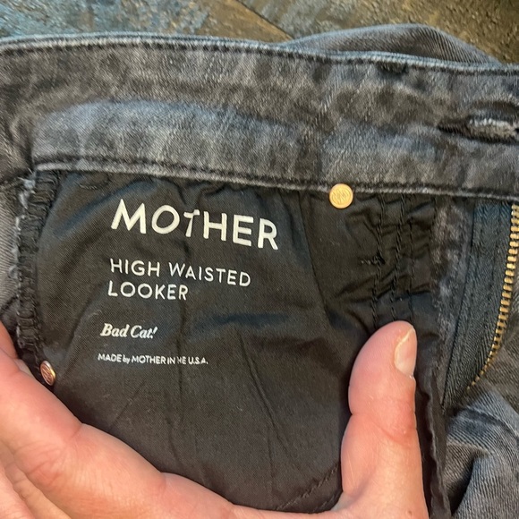 MOTHER Jeans High Waisted Looker, Bad Cat! Black Leopard Print, Size 26 - Picture 8 of 12